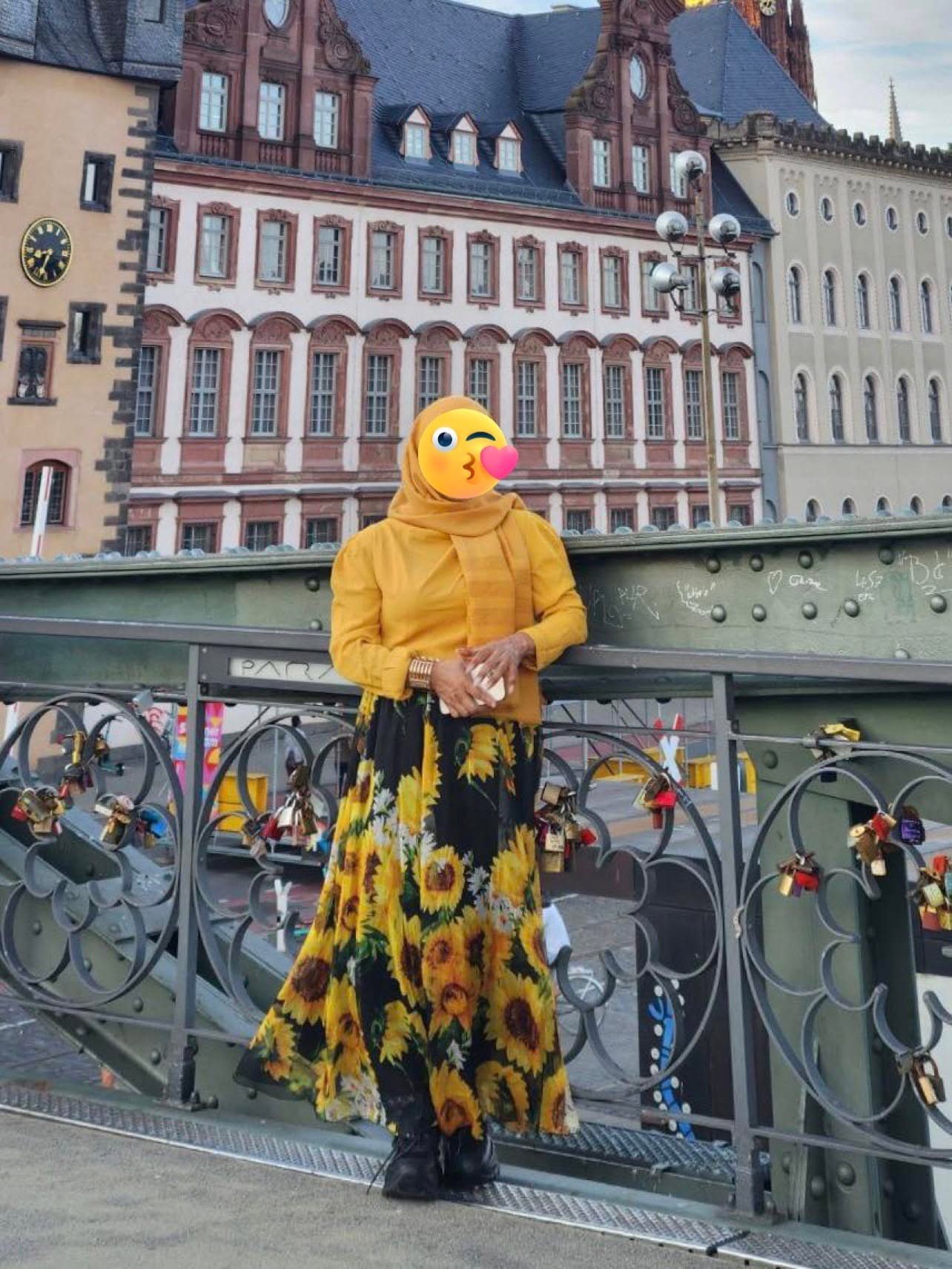 Sunflower Black Skirt 🌻