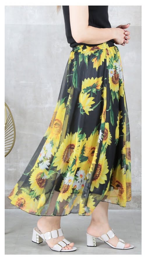Sunflower Black Skirt 🌻