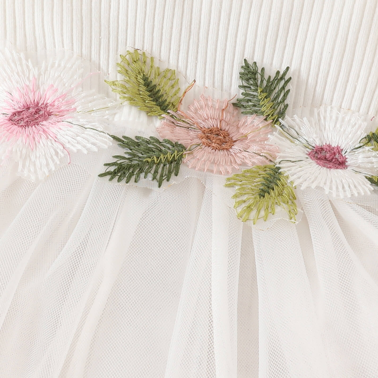 Sweet Peony Dress - White